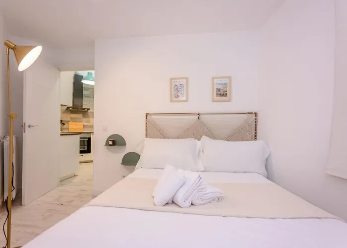 For Your Rentals Titulo Moderno Y Elegante Apartamento Temporal En Barrio Ibiza Men30